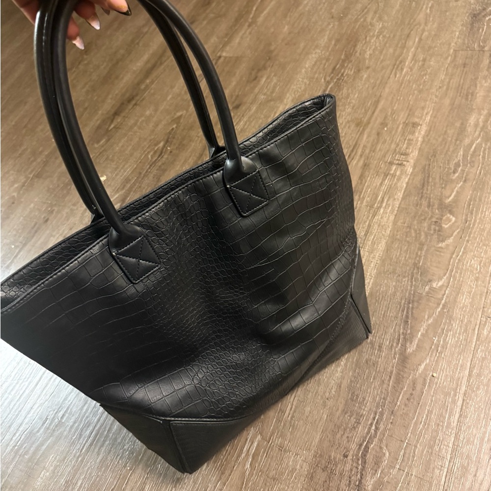 Elegant Black Tote Bag